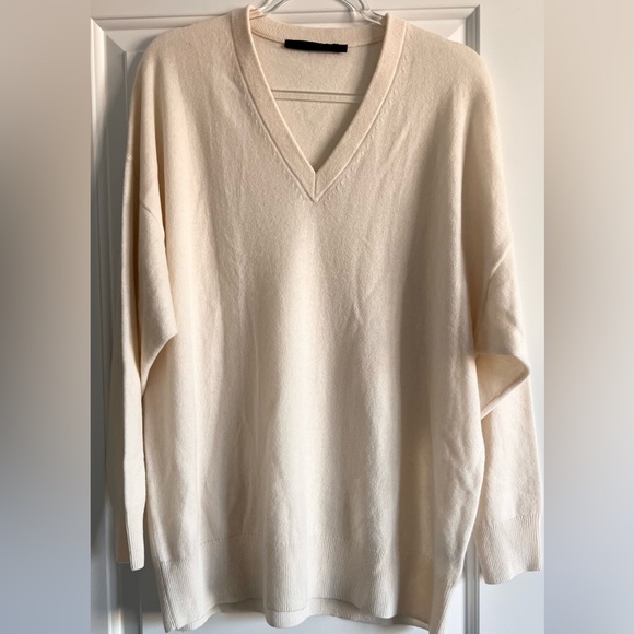NEW: Jenni Kayne Charlie V-Neck Cashmere Sweater - US S - Picture 6 of 6